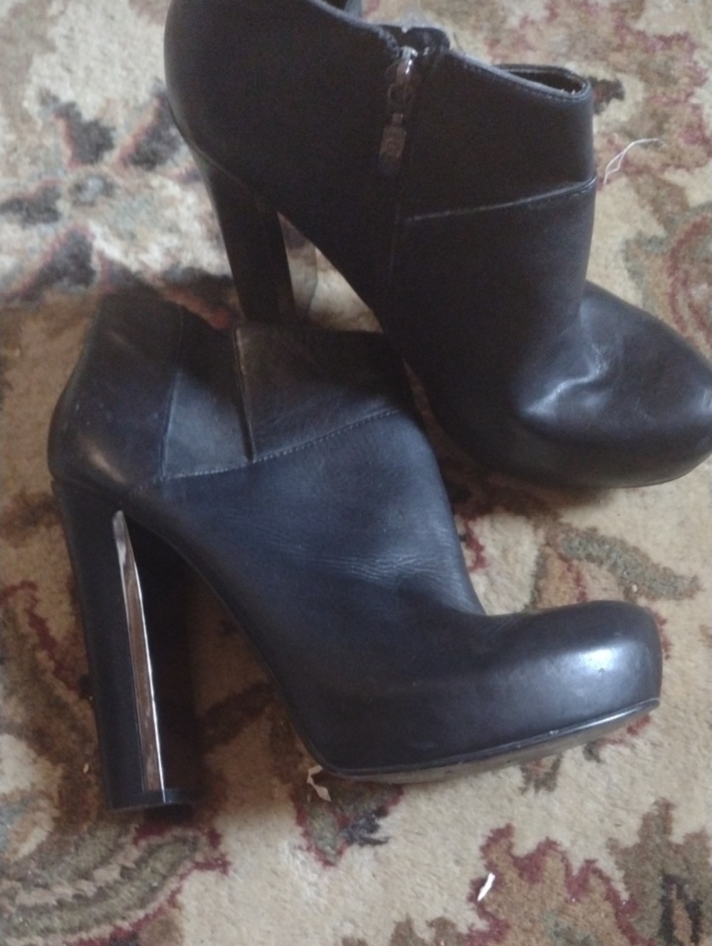 Guess Black Leather Heel Booties Size 10 $30